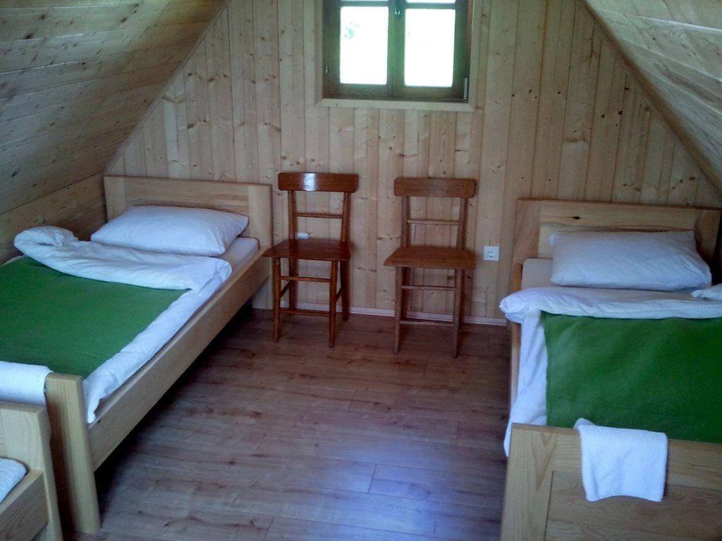 Bungalows Rizvan City Brusane Room photo
