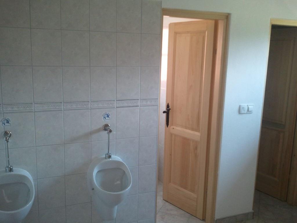 Bungalows Rizvan City Brusane Room photo